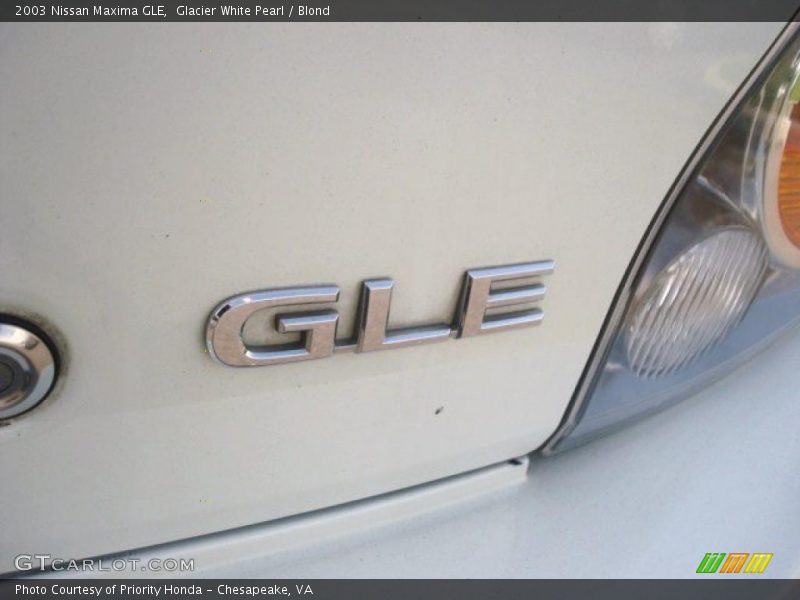 Glacier White Pearl / Blond 2003 Nissan Maxima GLE