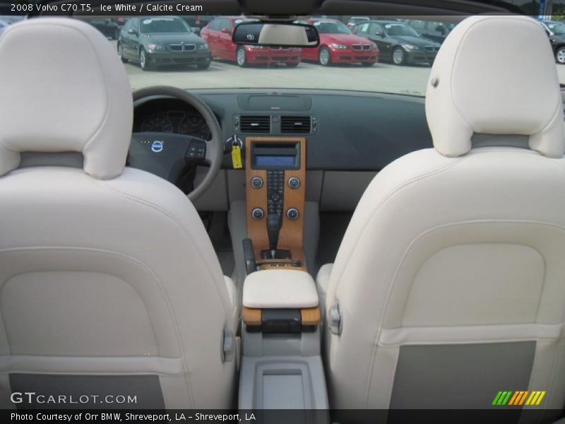 Ice White / Calcite Cream 2008 Volvo C70 T5
