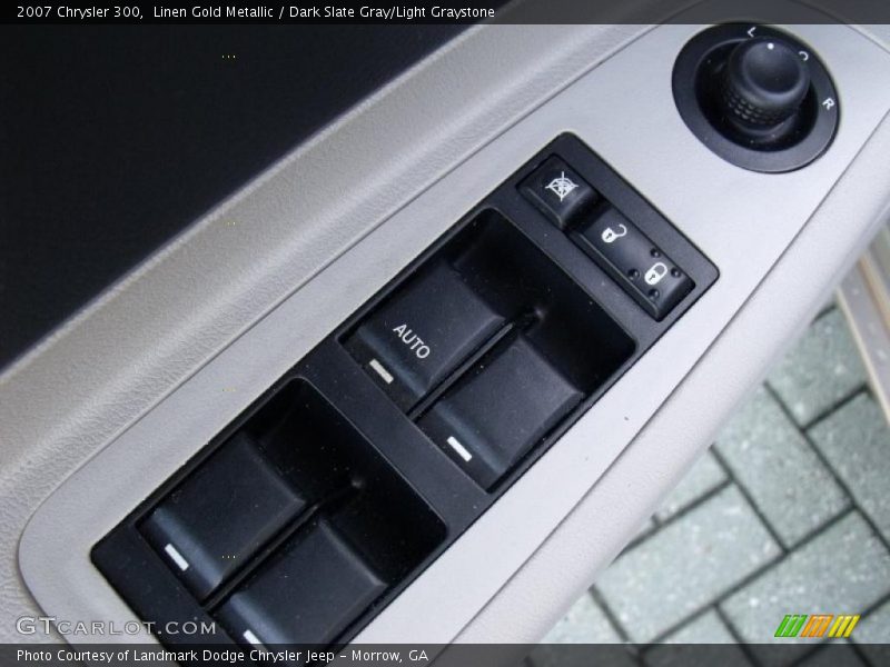 Linen Gold Metallic / Dark Slate Gray/Light Graystone 2007 Chrysler 300