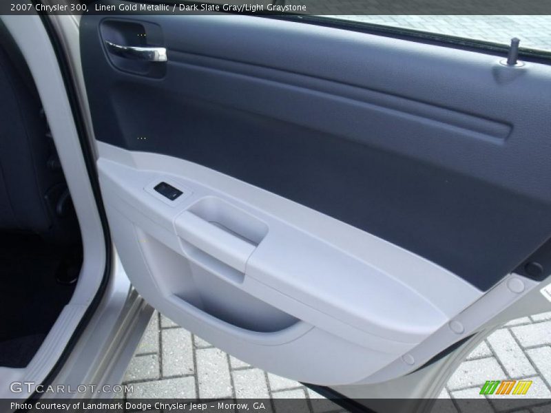 Linen Gold Metallic / Dark Slate Gray/Light Graystone 2007 Chrysler 300