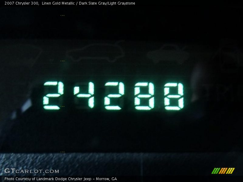 Linen Gold Metallic / Dark Slate Gray/Light Graystone 2007 Chrysler 300