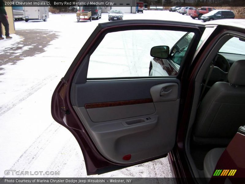 Berry Red Metallic / Medium Gray 2004 Chevrolet Impala LS