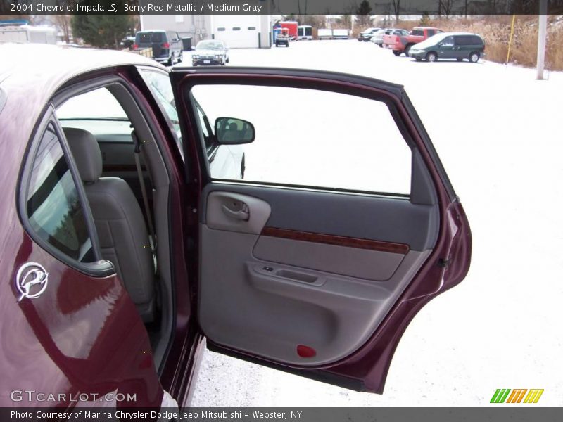Berry Red Metallic / Medium Gray 2004 Chevrolet Impala LS