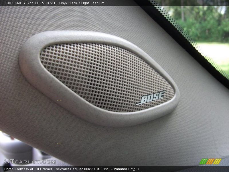 Onyx Black / Light Titanium 2007 GMC Yukon XL 1500 SLT