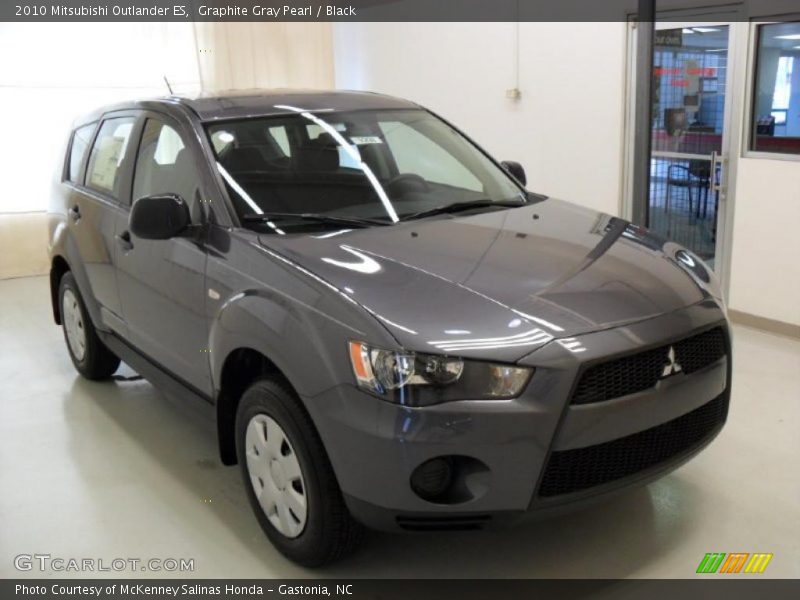 Graphite Gray Pearl / Black 2010 Mitsubishi Outlander ES