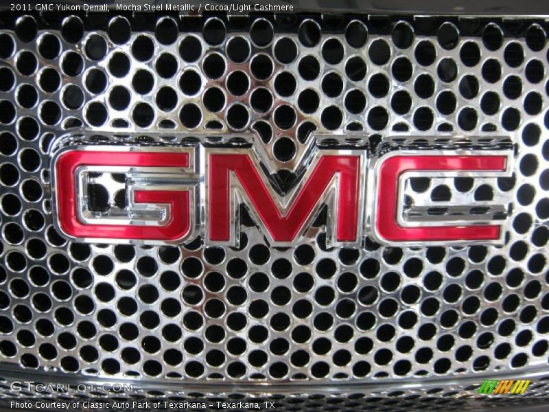 Mocha Steel Metallic / Cocoa/Light Cashmere 2011 GMC Yukon Denali