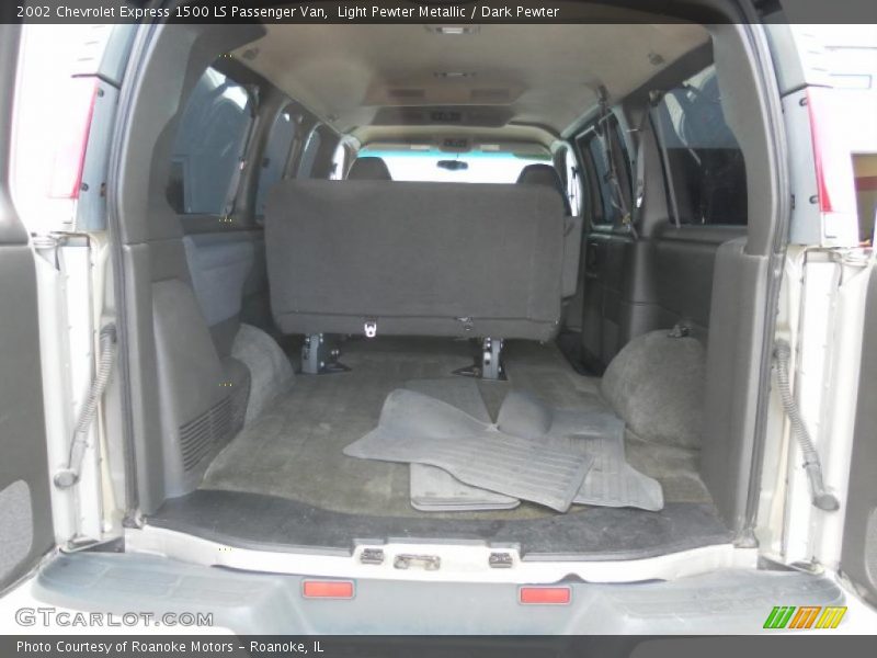 Light Pewter Metallic / Dark Pewter 2002 Chevrolet Express 1500 LS Passenger Van