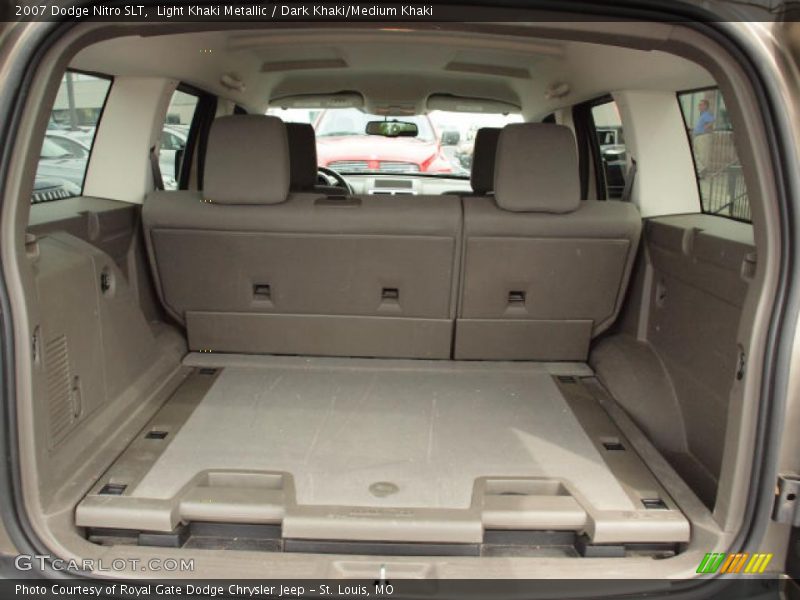 Light Khaki Metallic / Dark Khaki/Medium Khaki 2007 Dodge Nitro SLT