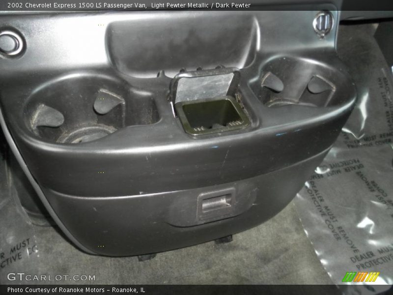 Light Pewter Metallic / Dark Pewter 2002 Chevrolet Express 1500 LS Passenger Van