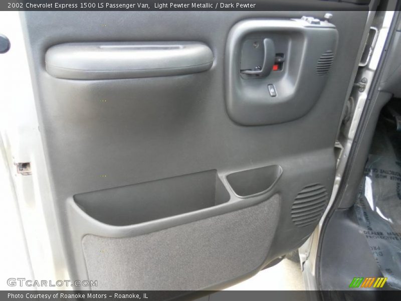 Light Pewter Metallic / Dark Pewter 2002 Chevrolet Express 1500 LS Passenger Van