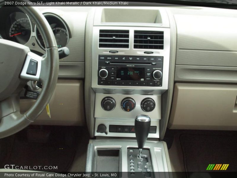 Light Khaki Metallic / Dark Khaki/Medium Khaki 2007 Dodge Nitro SLT