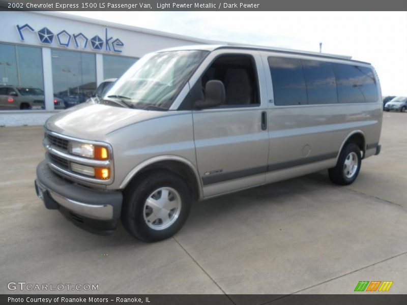 Light Pewter Metallic / Dark Pewter 2002 Chevrolet Express 1500 LS Passenger Van