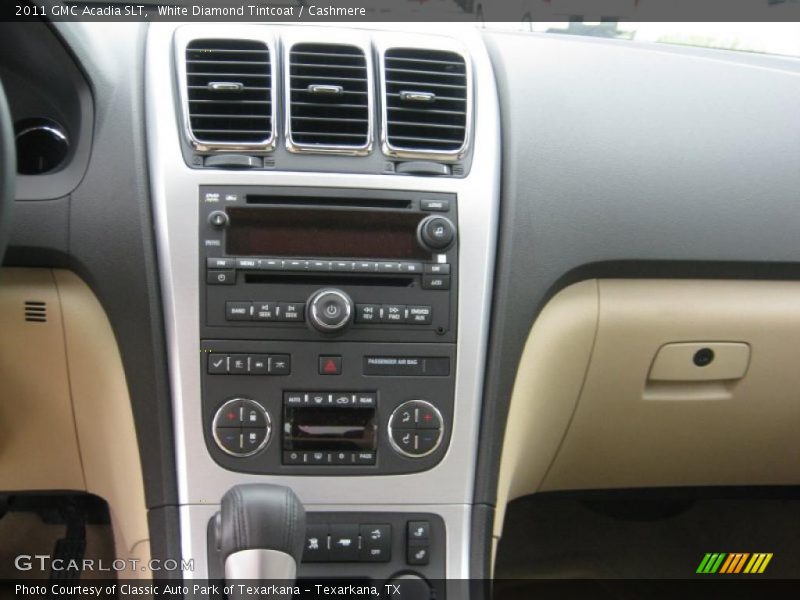 White Diamond Tintcoat / Cashmere 2011 GMC Acadia SLT