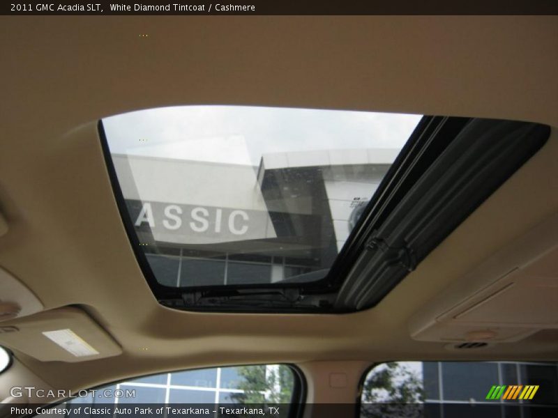 White Diamond Tintcoat / Cashmere 2011 GMC Acadia SLT