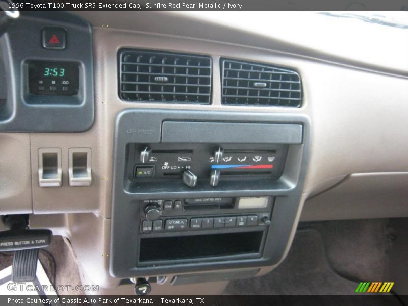 Controls of 1996 T100 Truck SR5 Extended Cab
