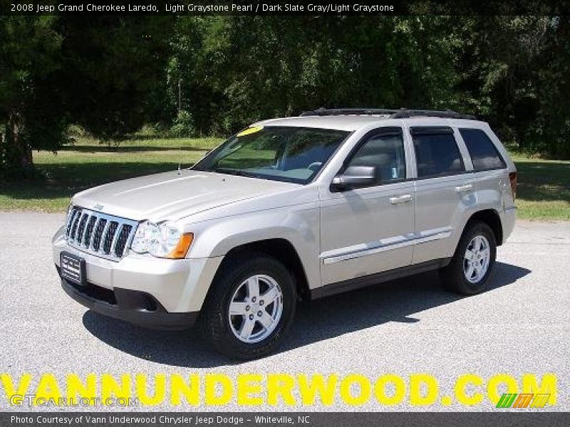Light Graystone Pearl / Dark Slate Gray/Light Graystone 2008 Jeep Grand Cherokee Laredo