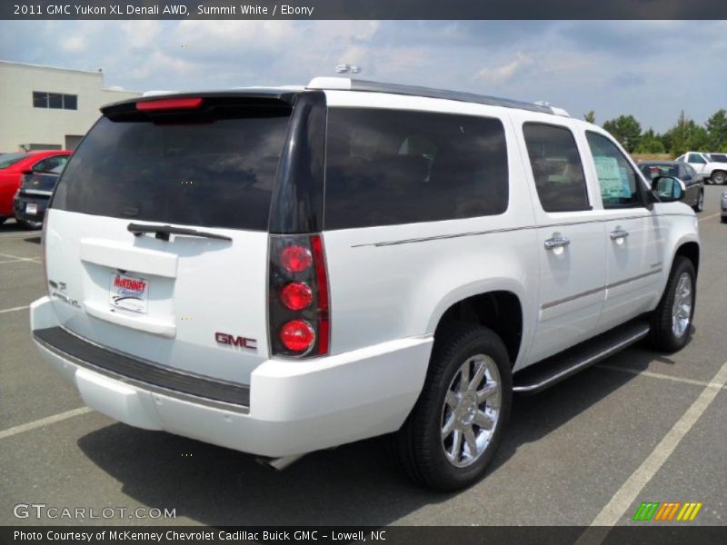 Summit White / Ebony 2011 GMC Yukon XL Denali AWD