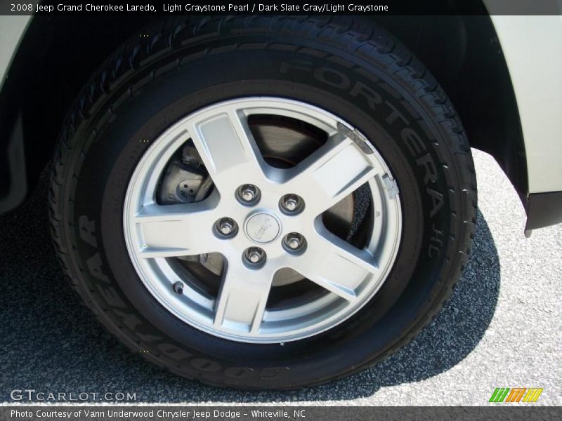 Light Graystone Pearl / Dark Slate Gray/Light Graystone 2008 Jeep Grand Cherokee Laredo