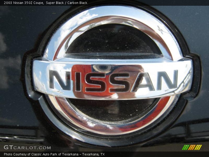 Super Black / Carbon Black 2003 Nissan 350Z Coupe