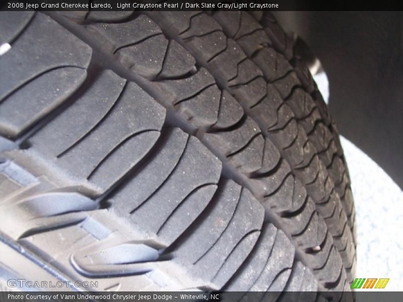 Light Graystone Pearl / Dark Slate Gray/Light Graystone 2008 Jeep Grand Cherokee Laredo