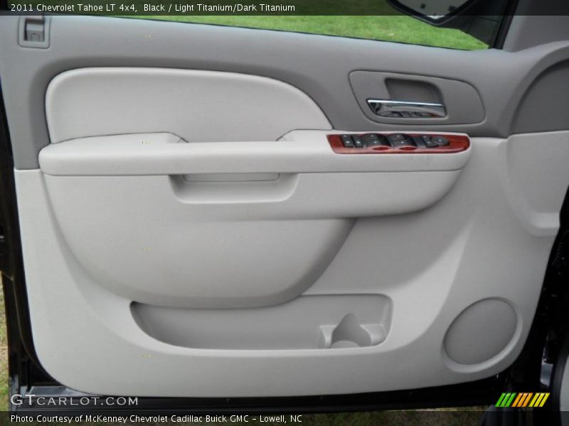 Black / Light Titanium/Dark Titanium 2011 Chevrolet Tahoe LT 4x4