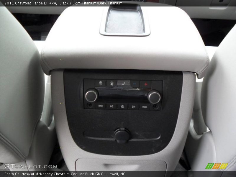 Black / Light Titanium/Dark Titanium 2011 Chevrolet Tahoe LT 4x4