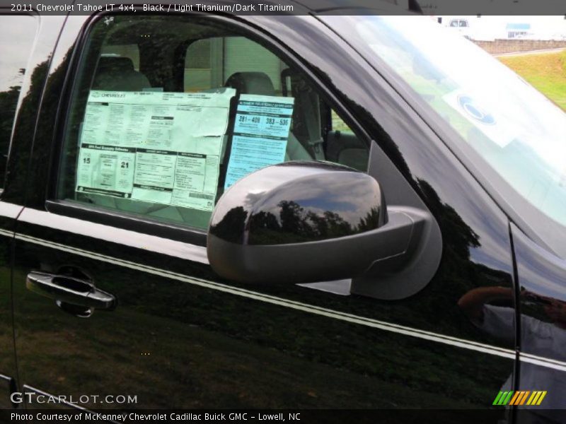 Black / Light Titanium/Dark Titanium 2011 Chevrolet Tahoe LT 4x4