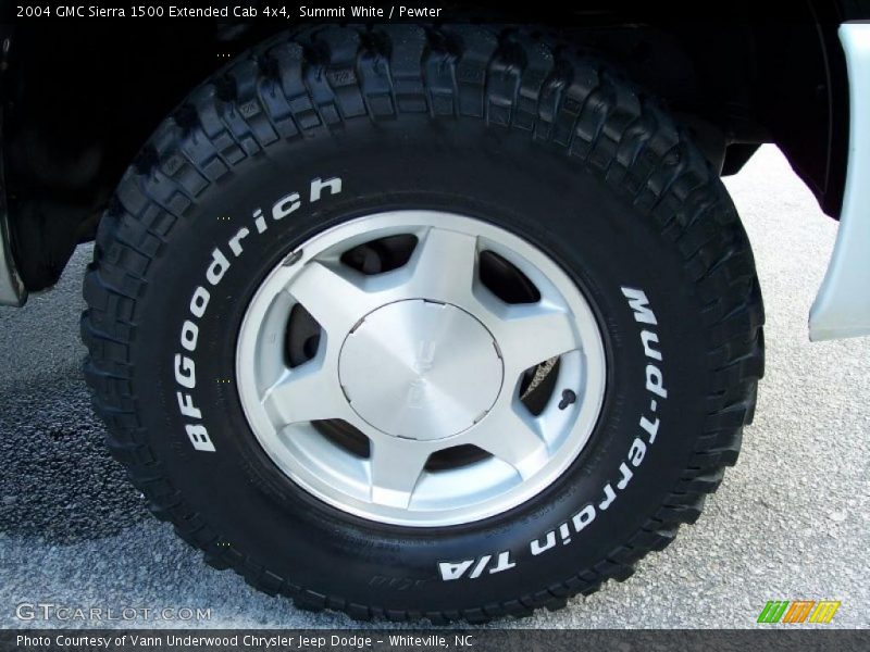 Summit White / Pewter 2004 GMC Sierra 1500 Extended Cab 4x4