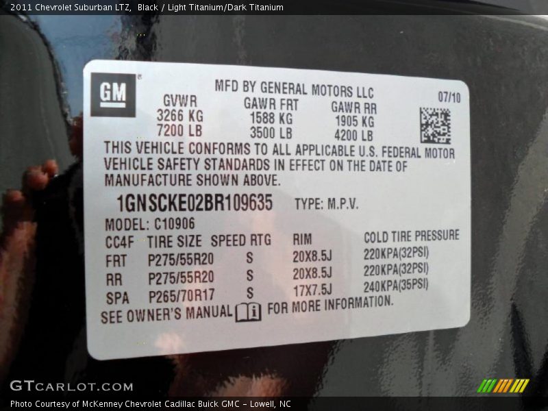 Black / Light Titanium/Dark Titanium 2011 Chevrolet Suburban LTZ