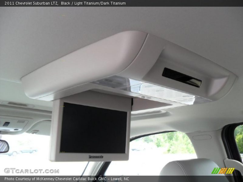 Black / Light Titanium/Dark Titanium 2011 Chevrolet Suburban LTZ