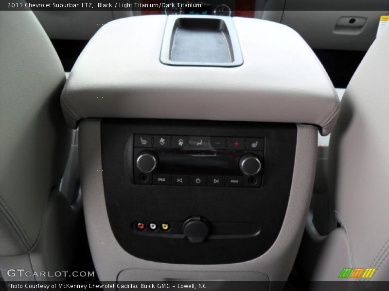 Black / Light Titanium/Dark Titanium 2011 Chevrolet Suburban LTZ