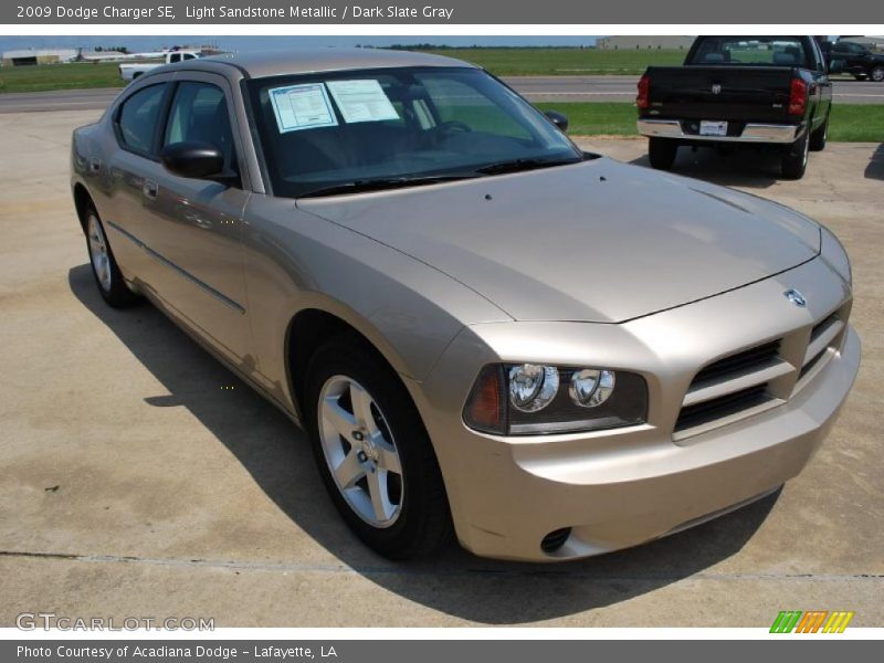 Light Sandstone Metallic / Dark Slate Gray 2009 Dodge Charger SE