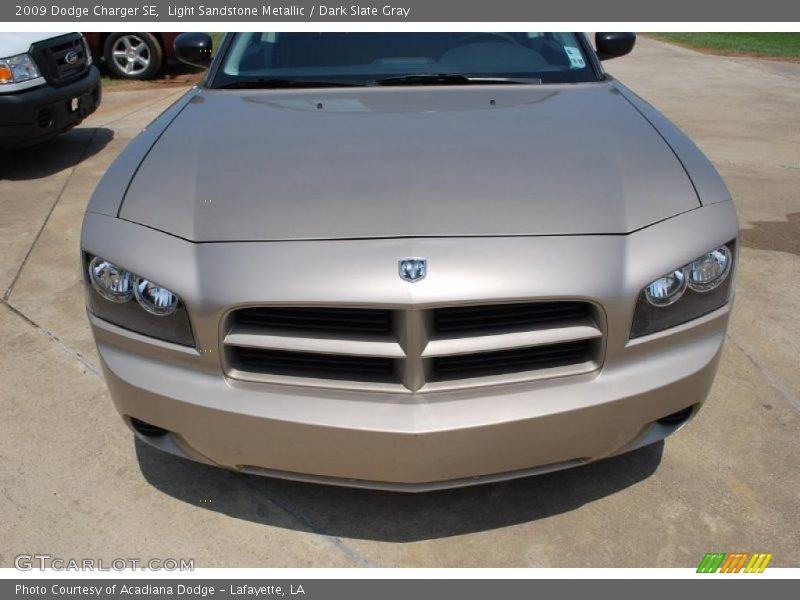 Light Sandstone Metallic / Dark Slate Gray 2009 Dodge Charger SE