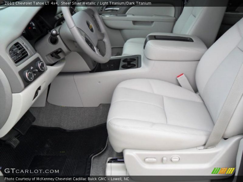 Sheer Silver Metallic / Light Titanium/Dark Titanium 2011 Chevrolet Tahoe LT 4x4