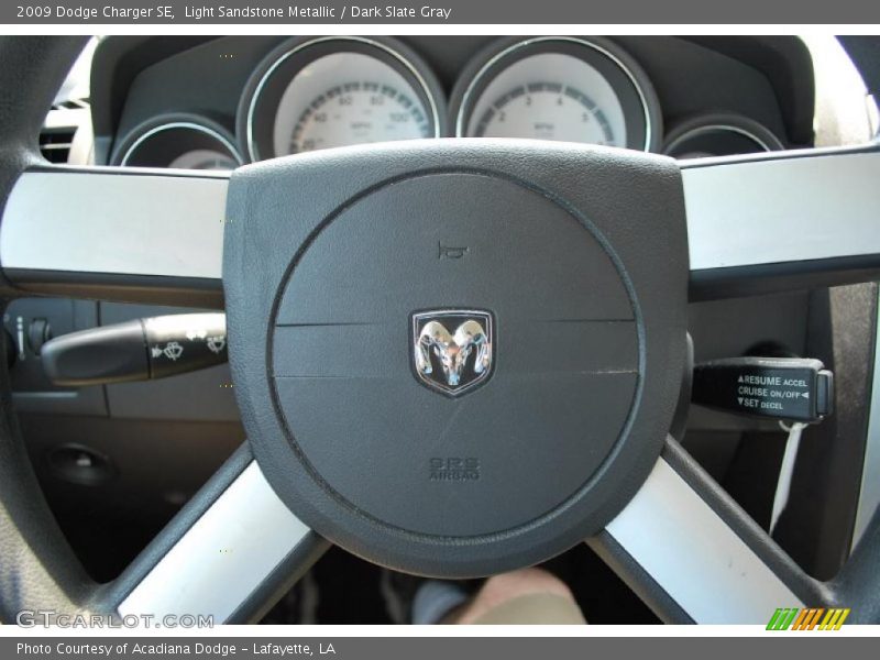 Light Sandstone Metallic / Dark Slate Gray 2009 Dodge Charger SE
