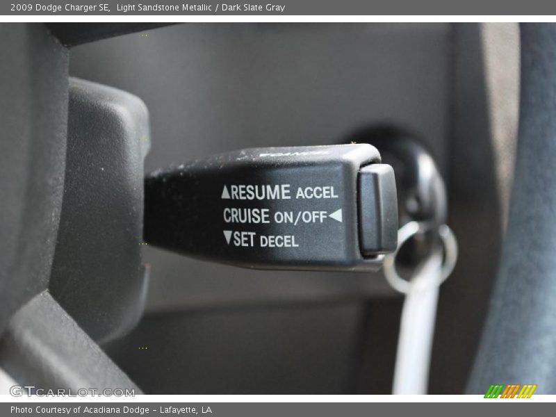 Light Sandstone Metallic / Dark Slate Gray 2009 Dodge Charger SE