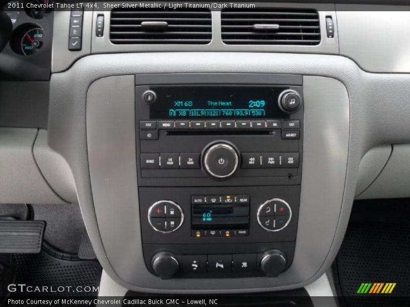Sheer Silver Metallic / Light Titanium/Dark Titanium 2011 Chevrolet Tahoe LT 4x4