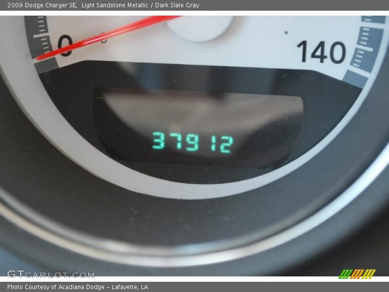 Light Sandstone Metallic / Dark Slate Gray 2009 Dodge Charger SE