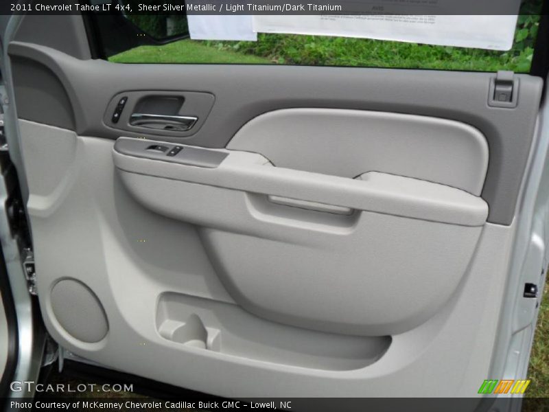 Sheer Silver Metallic / Light Titanium/Dark Titanium 2011 Chevrolet Tahoe LT 4x4