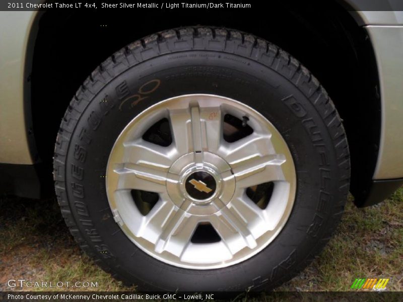Sheer Silver Metallic / Light Titanium/Dark Titanium 2011 Chevrolet Tahoe LT 4x4