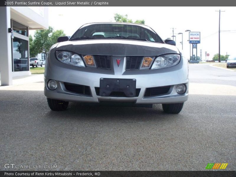 Liquid Silver Metallic / Graphite 2005 Pontiac Sunfire Coupe