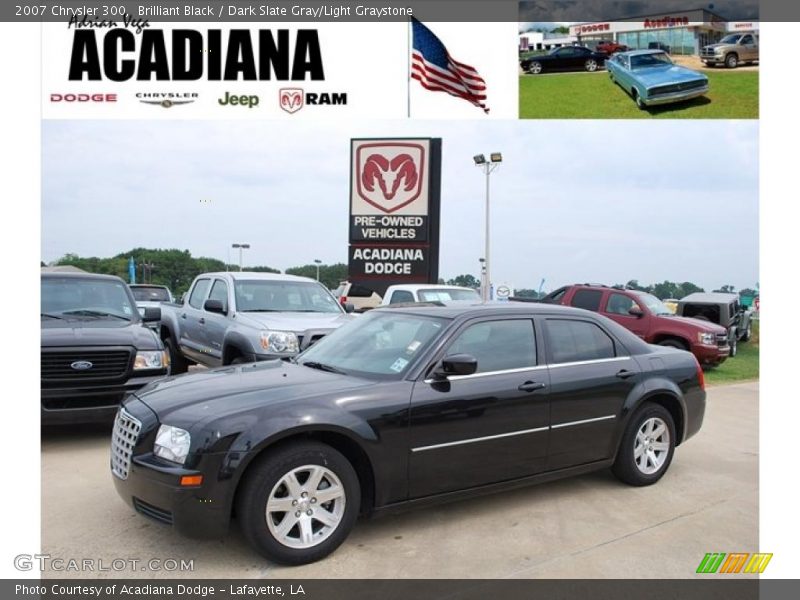 Brilliant Black / Dark Slate Gray/Light Graystone 2007 Chrysler 300