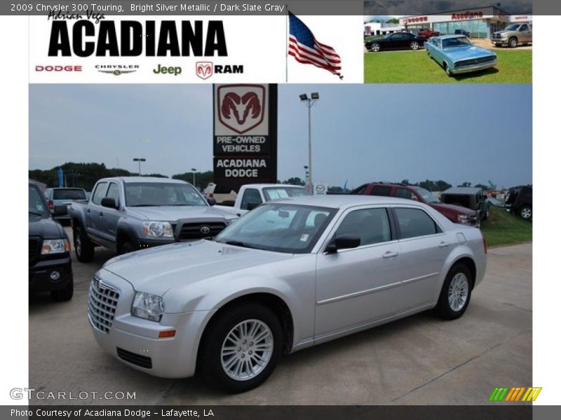 Bright Silver Metallic / Dark Slate Gray 2009 Chrysler 300 Touring