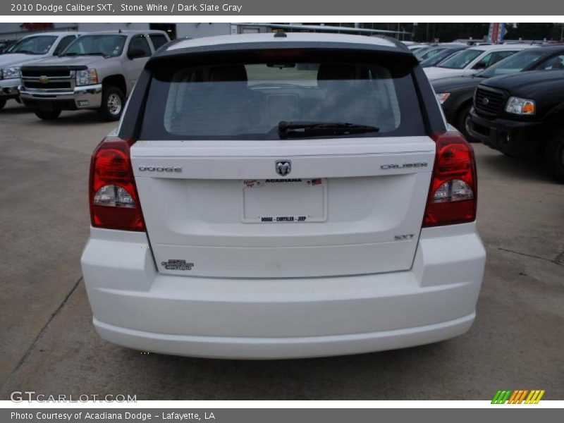 Stone White / Dark Slate Gray 2010 Dodge Caliber SXT