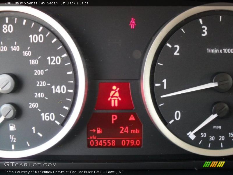 Jet Black / Beige 2005 BMW 5 Series 545i Sedan