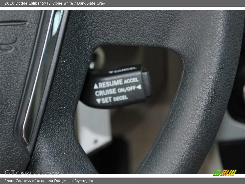 Stone White / Dark Slate Gray 2010 Dodge Caliber SXT