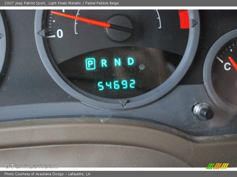 Light Khaki Metallic / Pastel Pebble Beige 2007 Jeep Patriot Sport
