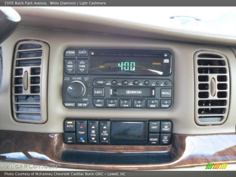White Diamond / Light Cashmere 2005 Buick Park Avenue