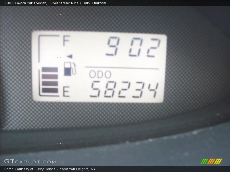 Silver Streak Mica / Dark Charcoal 2007 Toyota Yaris Sedan
