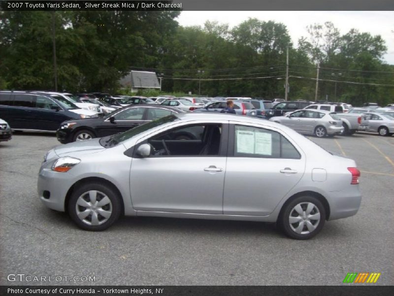 Silver Streak Mica / Dark Charcoal 2007 Toyota Yaris Sedan